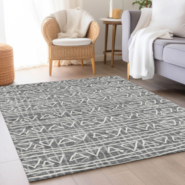 8' X 10' Charcoal Gray And Ivory Geometric Washable Indoor Outdoor Area Rug
