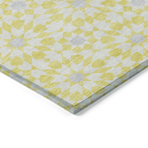 8' Yellow Ivory And Gray Round Floral Medallion Washable Indoor Outdoor Area Rug