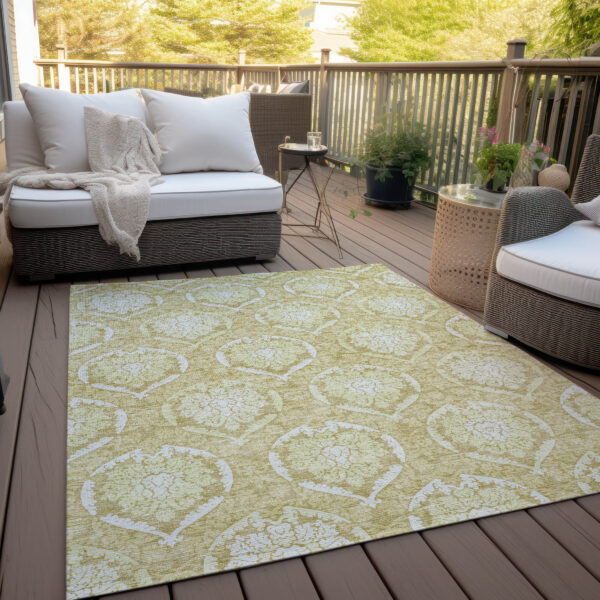 3' X 5' Gold Wheat And Ivory Medallion Washable Indoor Outdoor Area Rug
