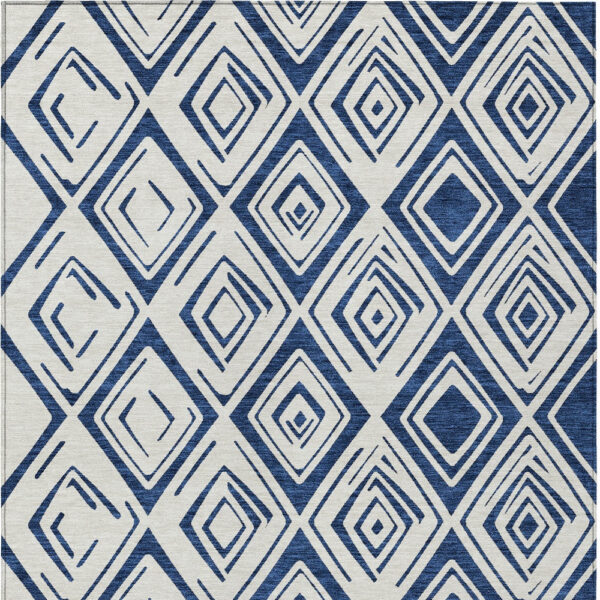 5' X 8' Navy Blue And Ivory Geometric Washable Indoor Outdoor Area Rug