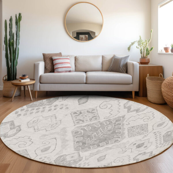 8' Silver Gray And Charcoal Round Moroccan Washable Indoor Outdoor Area Rug