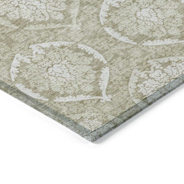 8' X 10' Tan And Beige Medallion Washable Indoor Outdoor Area Rug