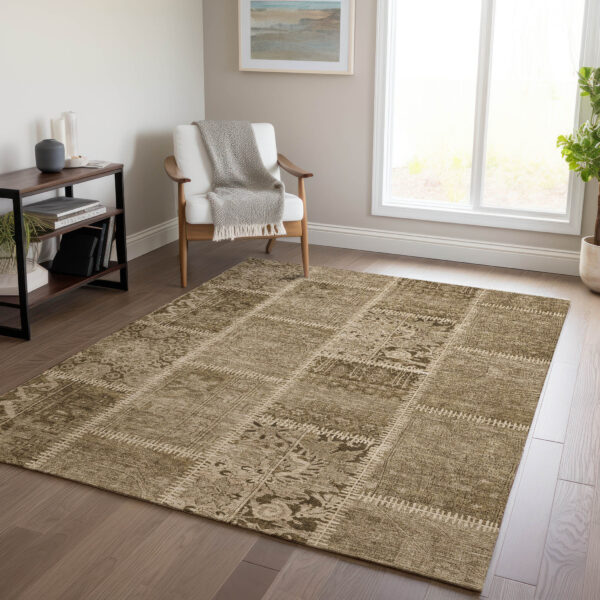 5' X 8' Brown And Beige Patchwork Washable Indoor Outdoor Area Rug