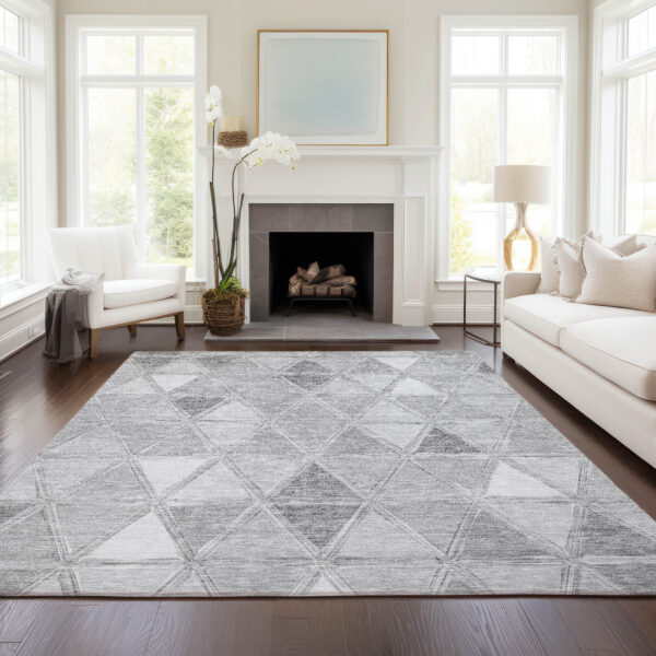8' X 10' Gray Silver And Ivory Geometric Washable Indoor Outdoor Area Rug