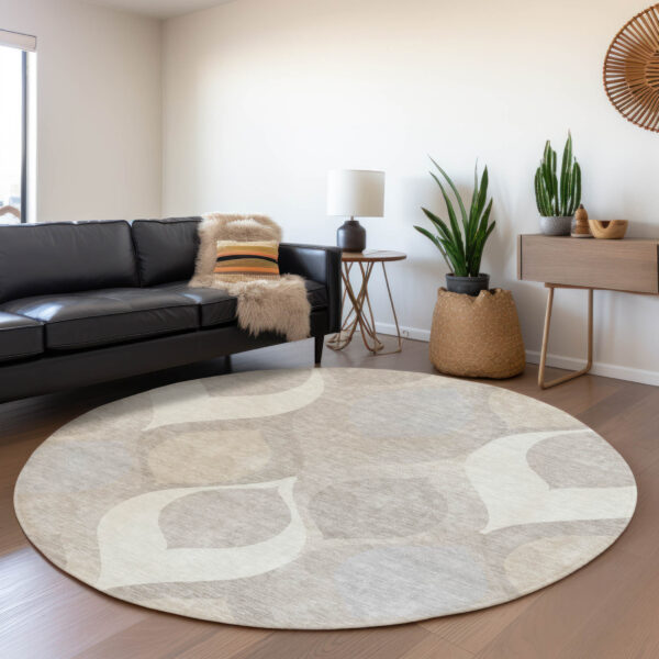 8' Ivory Beige And Tan Round Ogee Washable Indoor Outdoor Area Rug