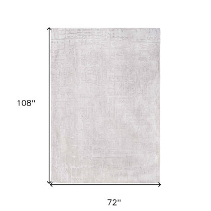7' x 9' White Abstract Non Skid Area Rug