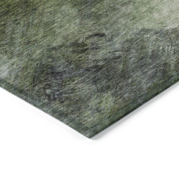 8' X 10' Green And Ivory Abstract Washable Indoor Outdoor Area Rug