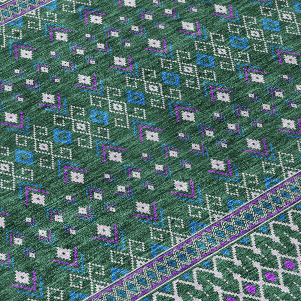 8' Green Blue And Purple Round Tribal Washable Indoor Outdoor Area Rug