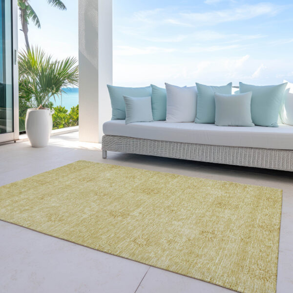 8' X 10' Gold And Ivory Floral Washable Indoor Outdoor Area Rug