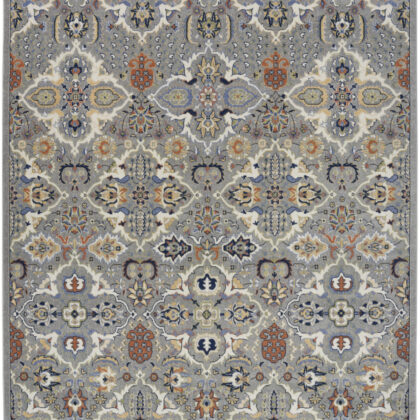 7' x 10' Green and Ivory Floral Power Loom Area Rug