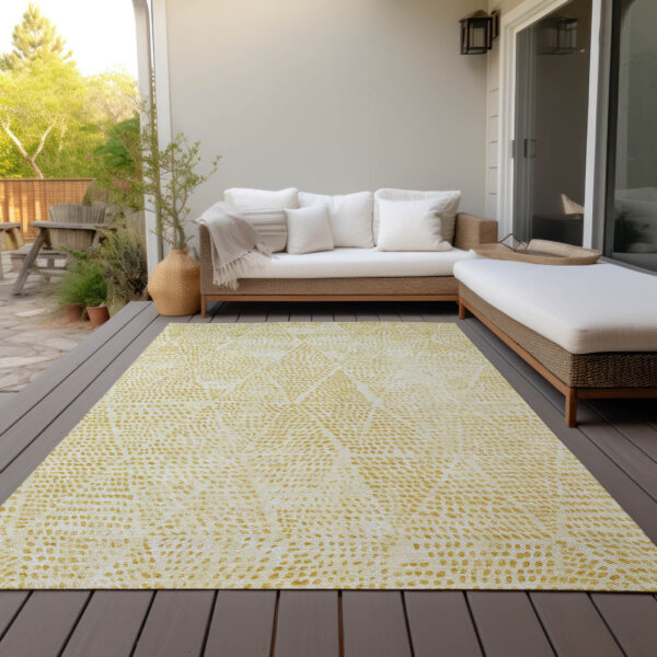 8' X 10' Wheat Gold And Ivory Geometric Washable Indoor Outdoor Area Rug