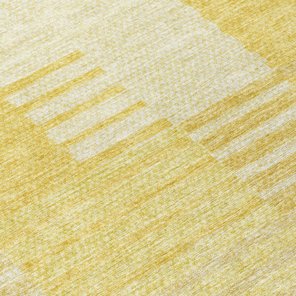 8' Gold Wheat And Ivory Round Striped Washable Indoor Outdoor Area Rug