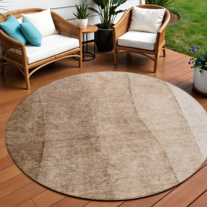 8' Brown And Beige Round Ombre Washable Indoor Outdoor Area Rug