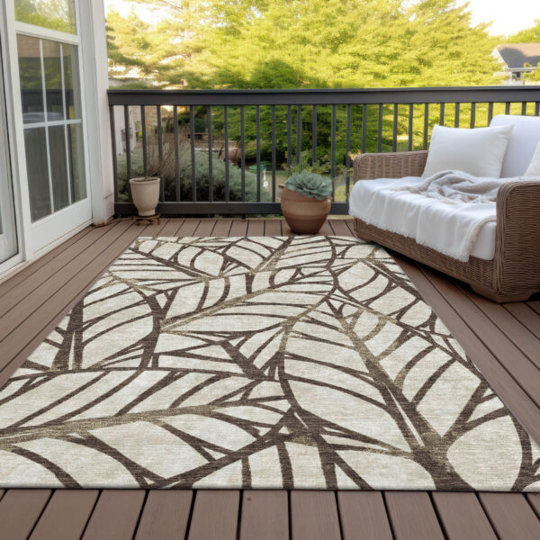 5' X 8' Chocolate And Beige Floral Washable Indoor Outdoor Area Rug