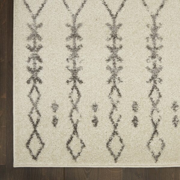 5' X 7' Gray Geometric Power Loom Area Rug