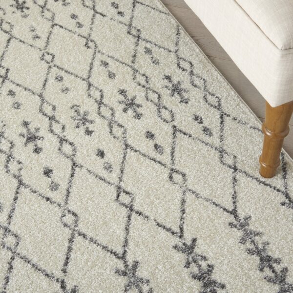 5' X 7' Gray Geometric Power Loom Area Rug