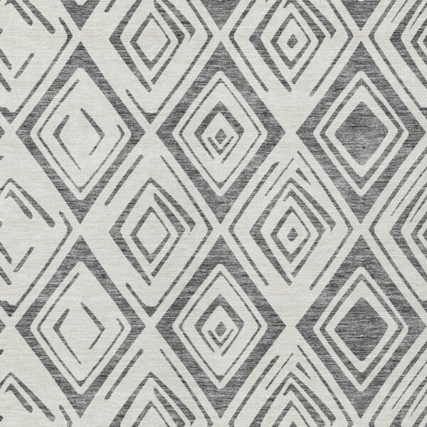 8' X 10' Gray And Ivory Geometric Washable Indoor Outdoor Area Rug