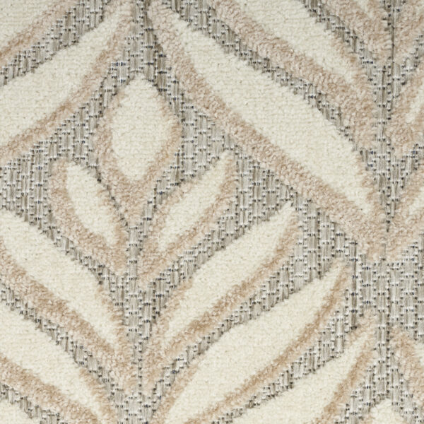 3' X 4' Gray and Ivory Floral Indoor Outdoor Area Rug