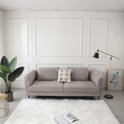 5' x 7' White Sheepskin Washable Area Rug