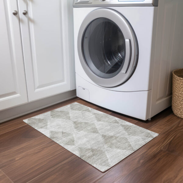 2' X 3' Gray Geometric Washable Non Skid Indoor Outdoor Area Rug