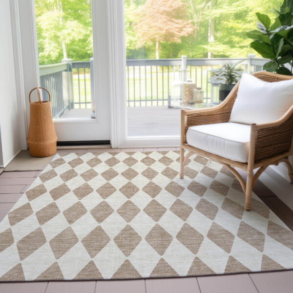 8' X 10' Taupe And Ivory Geometric Washable Indoor Outdoor Area Rug