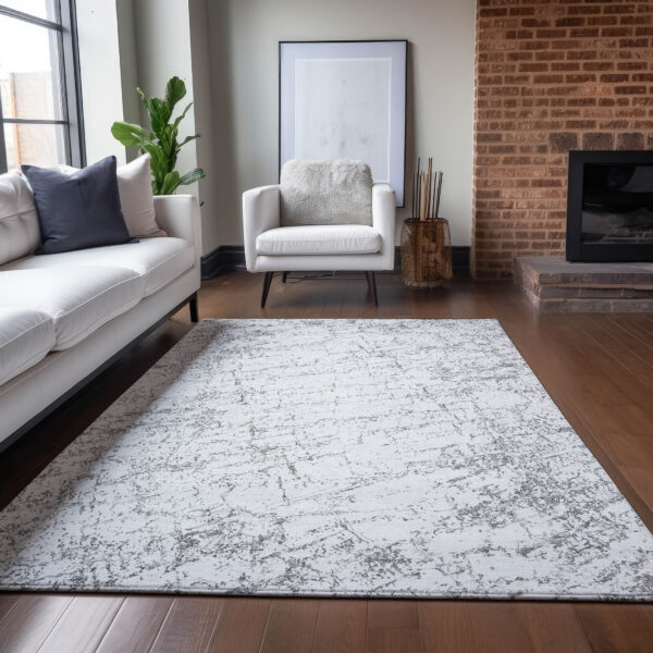 8' X 10' Gray And Ivory Abstract Washable Indoor Outdoor Area Rug