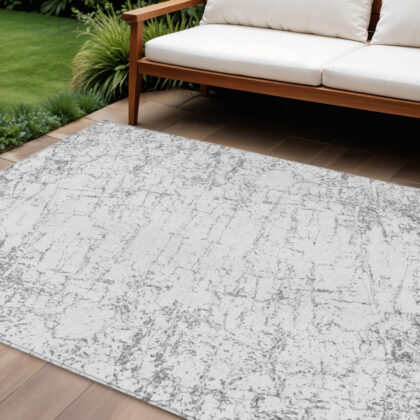 8' X 10' Gray And Ivory Abstract Washable Indoor Outdoor Area Rug