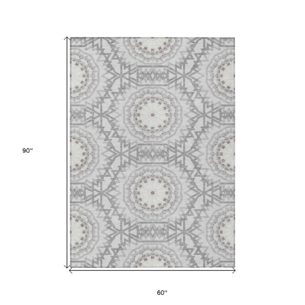 5' X 8' Silver Ivory And Gray Floral Medallion Washable Indoor Outdoor Area Rug